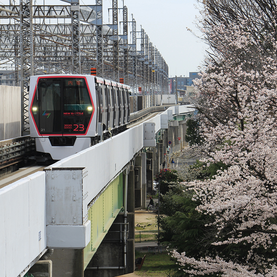 東宮原駅下りホームから撮影